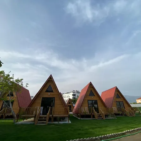 Noel Bungalov & Cafe